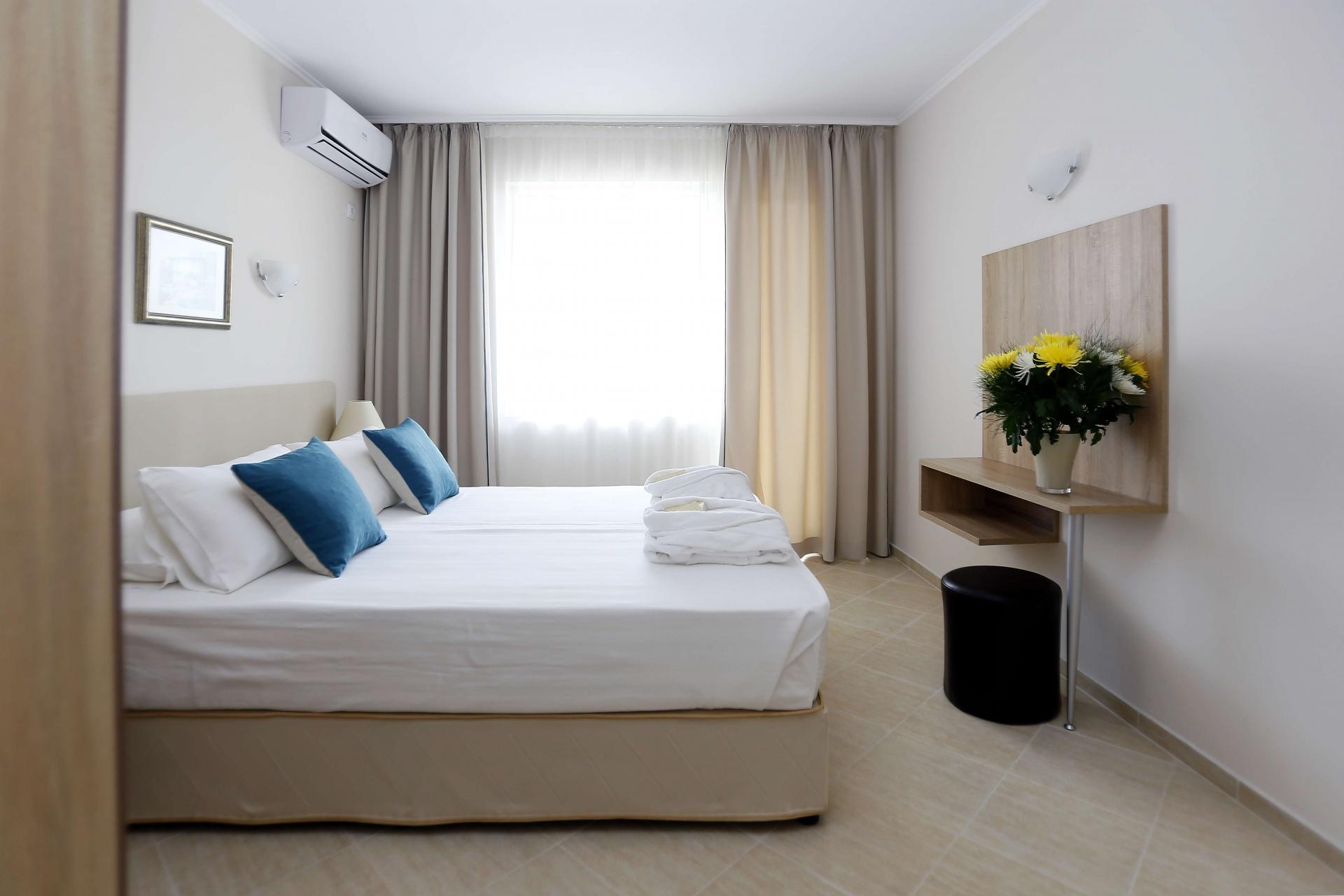 Hotel_ Resort_Sunrise_River_Beach_Aheloy_Bulgaria Air_Tour_Travel 